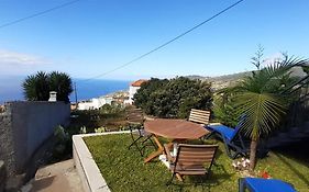Casa Campos , Modern Two Bedroom House In Loreto